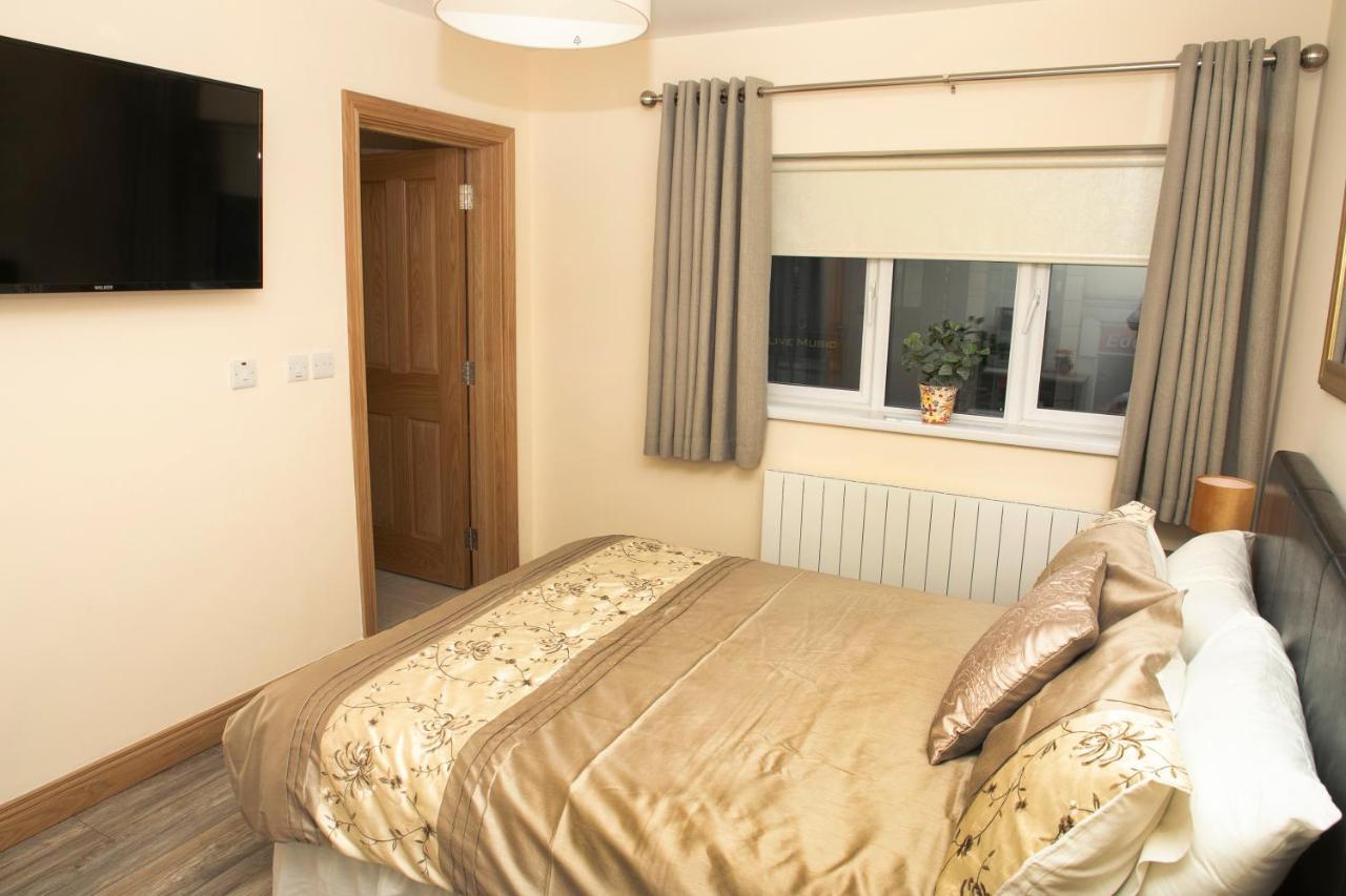 Arch House B&B & Apartments Athlone Exteriör bild