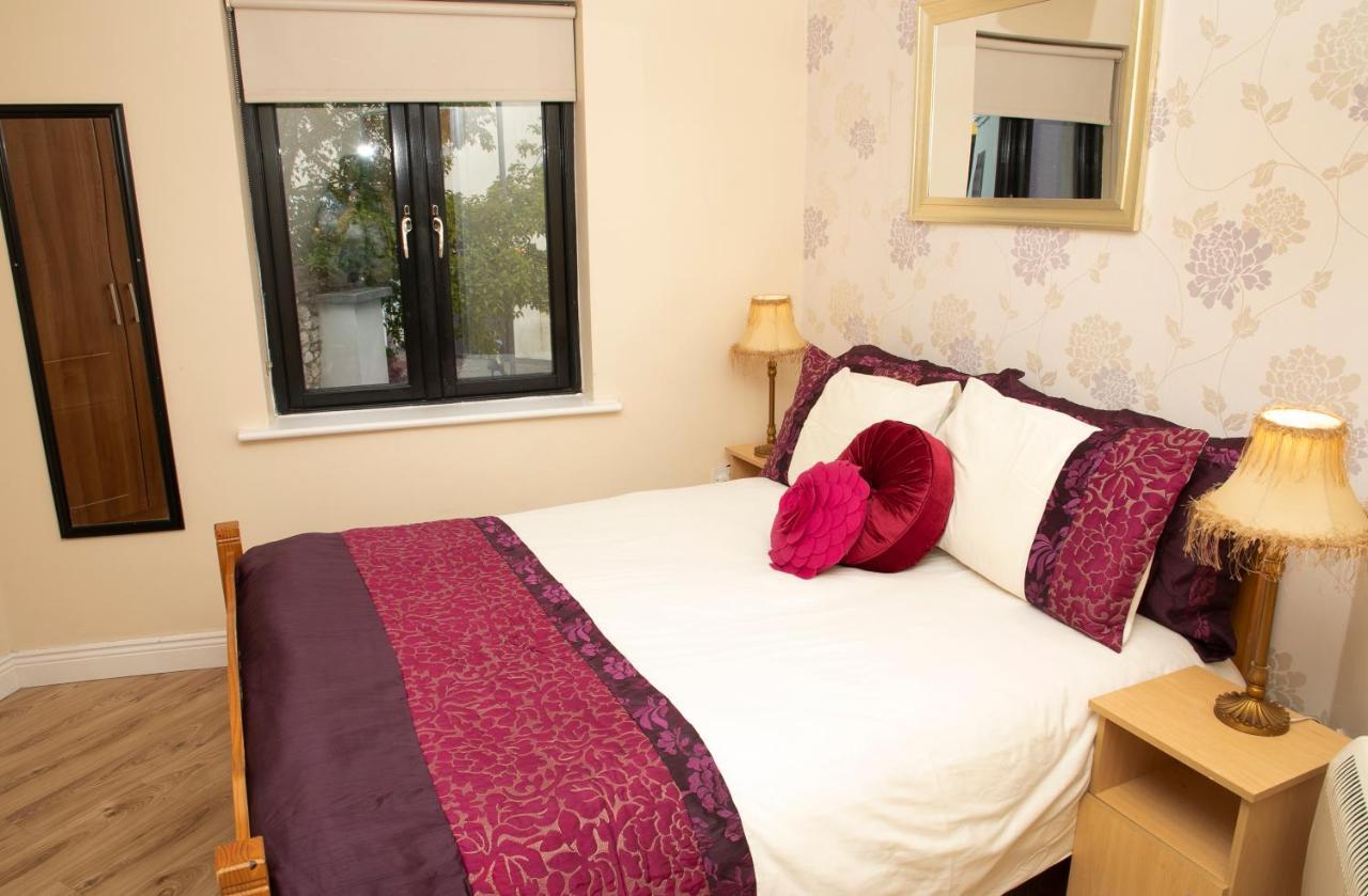 Arch House B&B & Apartments Athlone Exteriör bild