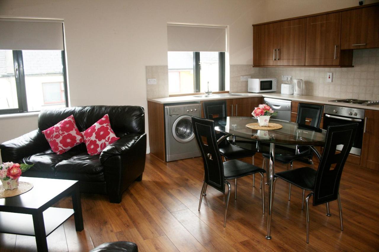 Arch House B&B & Apartments Athlone Exteriör bild